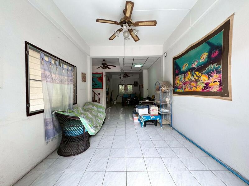 ขาย - ขาย ทาวน์เฮ้าส์ หมู่บ้านคณาทรัพย์ รามอินทรา 117, กรุงเทพ