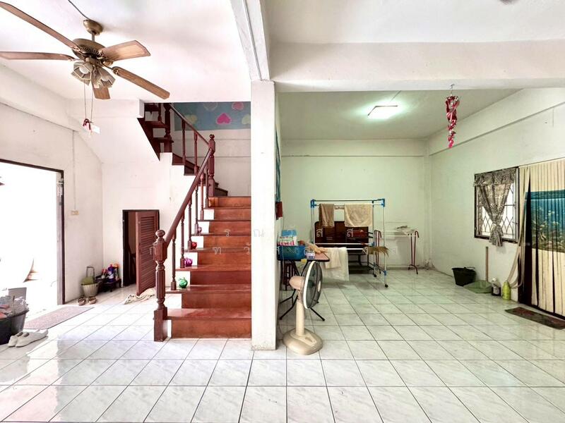 ขาย - ขาย ทาวน์เฮ้าส์ หมู่บ้านคณาทรัพย์ รามอินทรา 117, กรุงเทพ