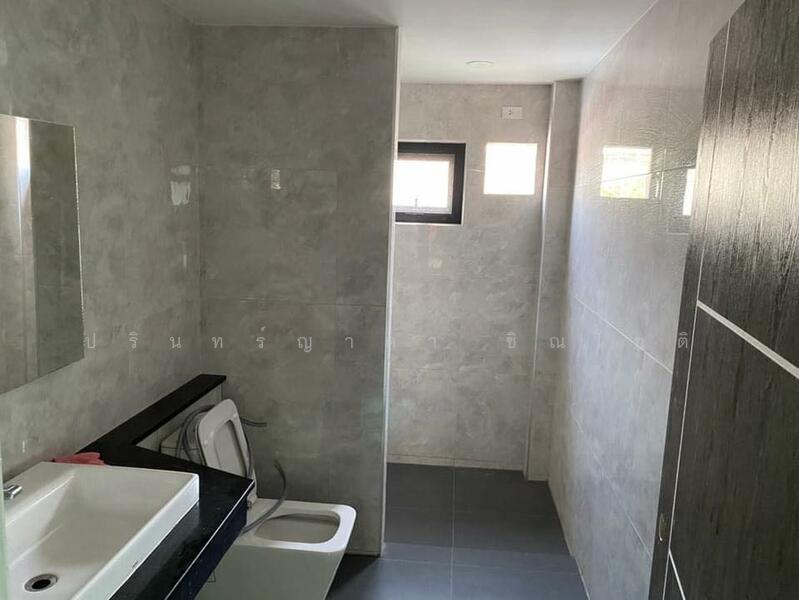 ให้เช่า - โฮมออฟฟิศ ใกล้ เซ็นทรัล พระราม 2, กรุงเทพ