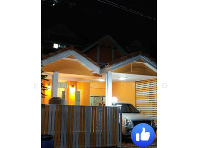 ขาย - วรารักษ์ รังสิตคลองสาม, ปทุมธานี