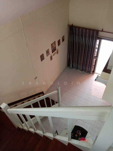 ขาย - วรารักษ์ รังสิตคลองสาม, ปทุมธานี