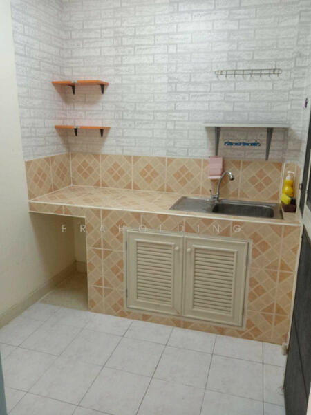 ขาย - วรารักษ์ รังสิตคลองสาม, ปทุมธานี