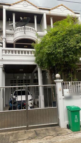 ให้เช่า - เช่า ทาวน์เฮ้าส์ 2 ชั้น รัชดาภิเษก 44 ใกล้ BTS รัชโยธิน, กรุงเทพ