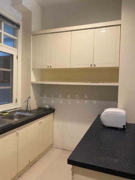 ให้เช่า - เช่า ทาวน์เฮ้าส์ 2 ชั้น รัชดาภิเษก 44 ใกล้ BTS รัชโยธิน, กรุงเทพ