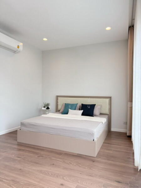 ให้เช่า - Setthasiri Serithai : เศรษฐสิริ เสรีไทย, กรุงเทพ