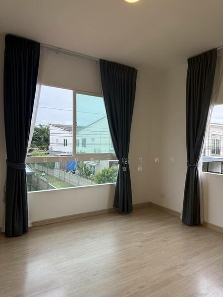 For Rent - Gusto Petchakasem 69-Kanchanapisek, Bangkok