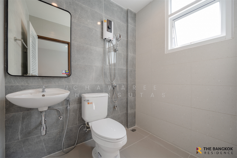 ขาย - Townhouse Area Ladprao, กรุงเทพ