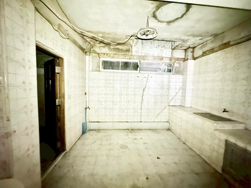 ขาย - ขาย ทาวน์เฮ้าส์ ซอย เอกชัย 54, กรุงเทพ