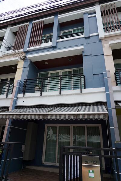 ให้เช่า - Baan Klang Muang Urbanion Rama 9-Ladprao : บ้านกลางเมือง เออร์บาเนี่ยน พระราม 9-ลาดพร้าว, กรุงเทพ