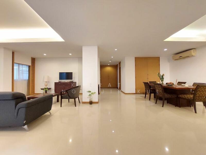 ให้เช่า - Esmeralda Apartments : เอสเมอรัลด้า อพาร์ทเม้นท์, กรุงเทพ