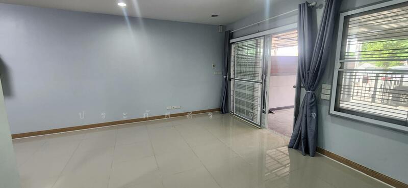 ขาย - ทาวน์เฮาส์ ขายถูกห่างการไฟฟ้าหนองแค 500เมตร, สระบุรี