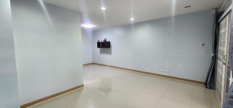 ขาย - ทาวน์เฮาส์ ขายถูกห่างการไฟฟ้าหนองแค 500เมตร, สระบุรี