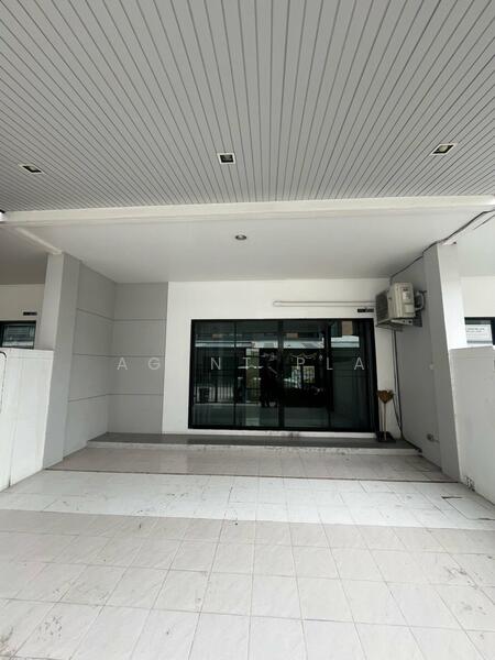ให้เช่า - Townhome for rent, Trio Rom Klao (SPSAD3538), กรุงเทพ