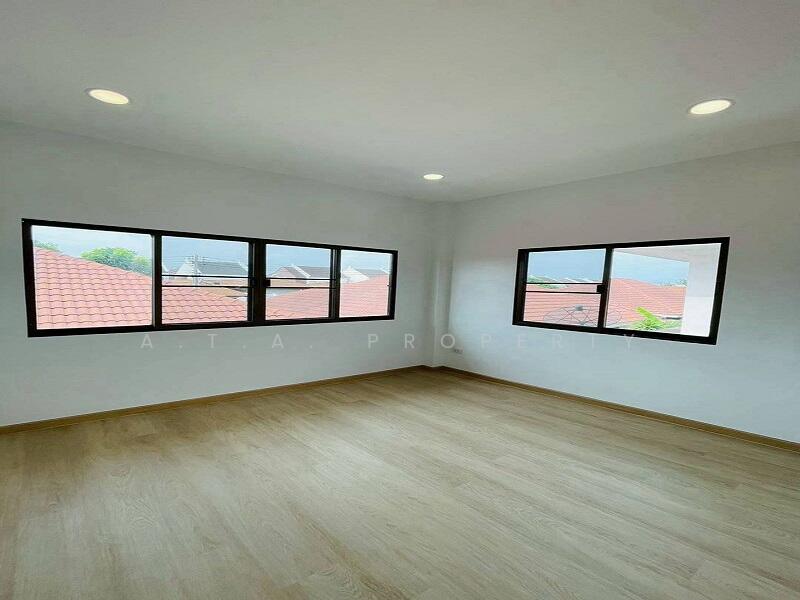 ขาย - หมู่บ้าน ปิยวัฒน์ 3 บ้านปก-บางแสน, ชลบุรี