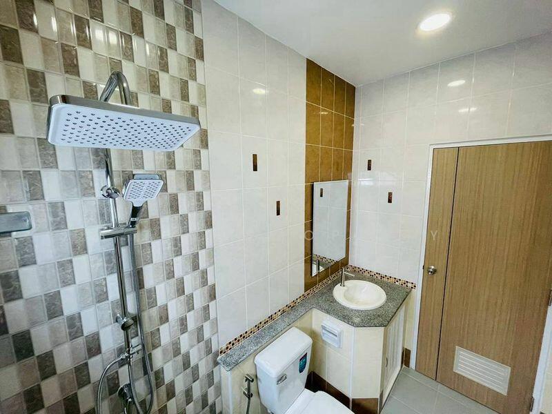 ขาย - หมู่บ้าน ปิยวัฒน์ 3 บ้านปก-บางแสน, ชลบุรี