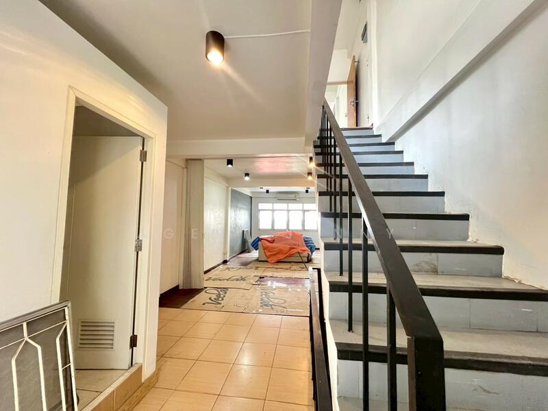 ให้เช่า - อาคารให้เช่า 3 ชั้น สุขุมวิท 95 ใกล้ BTS บางจาก เพียง 200 เมตร (SPSJN241), กรุงเทพ