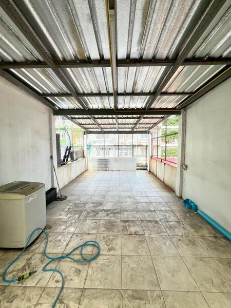 For Rent - 3-Storey Commercial Building for Rent, Sukhumvit 95, Only 200 m from BTS Bang Chak (SPSJN241), Bangkok