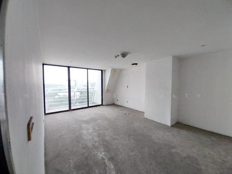 ขาย - The Royal Navin Tower : เดอะ รอยัล นาวิน ทาวเวอร์, กรุงเทพ