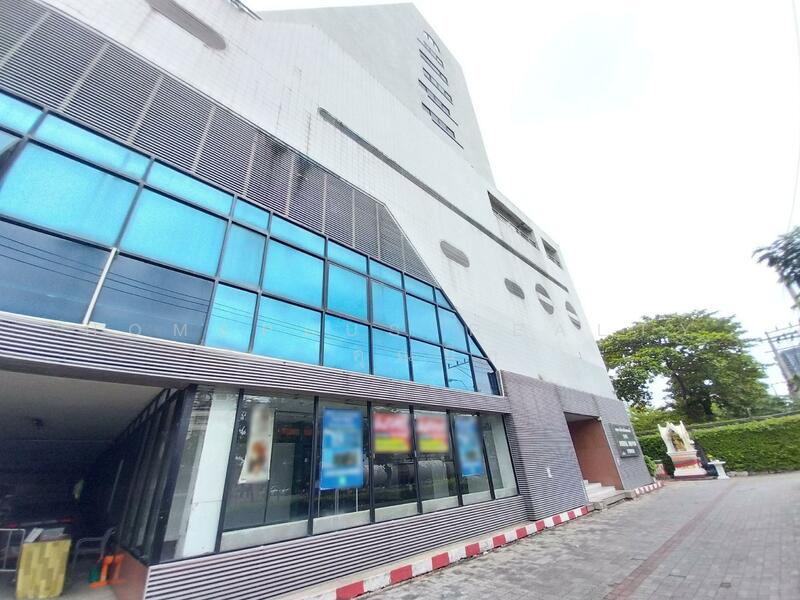 ขาย - The Royal Navin Tower : เดอะ รอยัล นาวิน ทาวเวอร์, กรุงเทพ