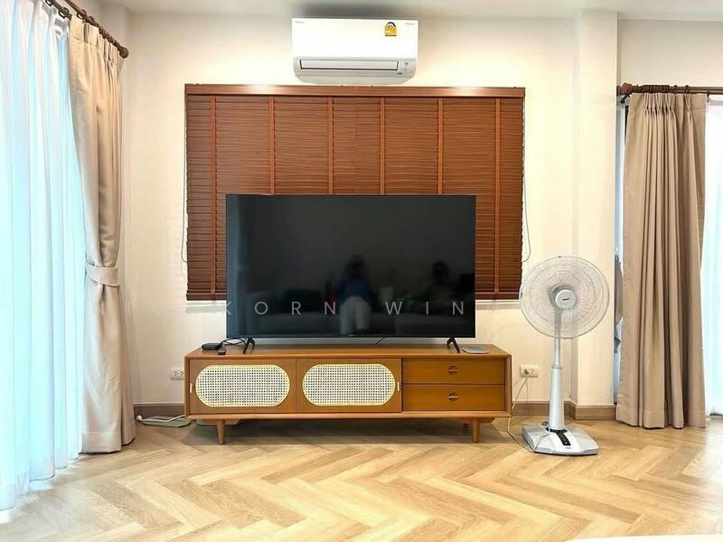 For Sale - CENTRO Donmueang-Chaengwattana, Pathum Thani