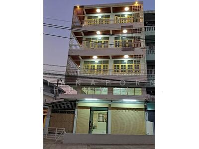 ขาย - ทาวน์เฮาท์ 1-ห้องนอน, กรุงเทพ