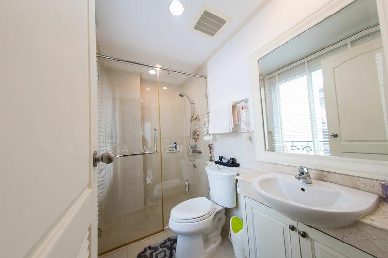 ให้เช่า - La Vie En Rose Place : ลา วี ออง โรส เพลส, กรุงเทพ