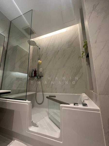 ให้เช่า - The Room Sukhumvit 38 : The Room สุขุมวิท 38, กรุงเทพ