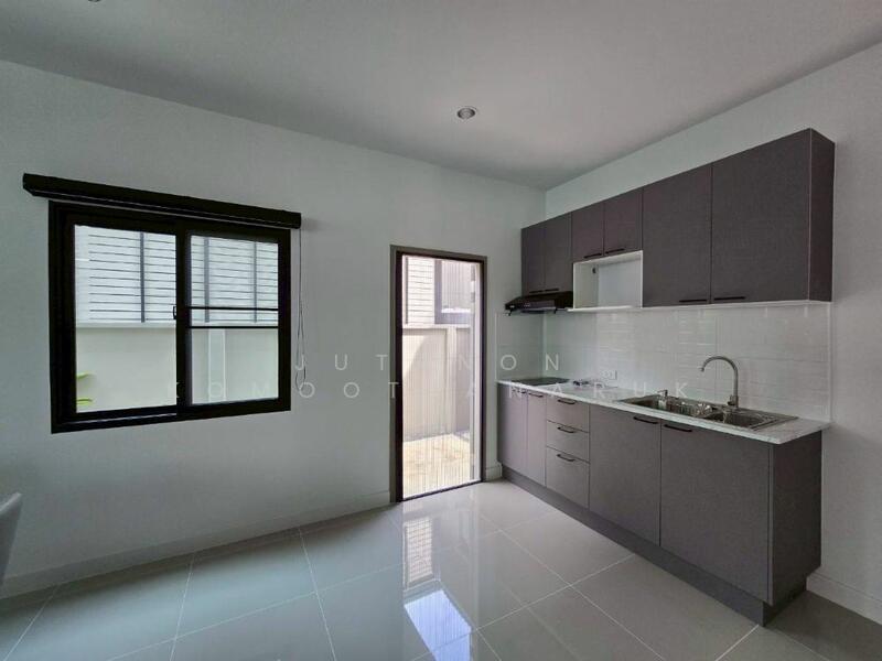 For Sale - COMO BOTANICA II Bangna, Samut Prakan