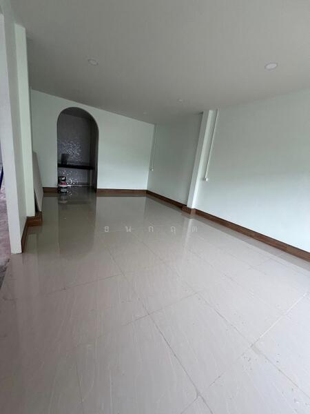 For Rent - C168-TNK214 ให้เช่าโกดังพระราม 2 ใหม่มือ 1 พื้นที่รวม 400 ตรม. ถนนพระราม 2 ซอย บางกระดี่ แสมดำ บ, Bangkok