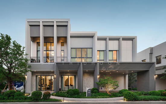 Bangkok Boulevard Signature Ramintra-Phraya Suren, กรุงเทพ