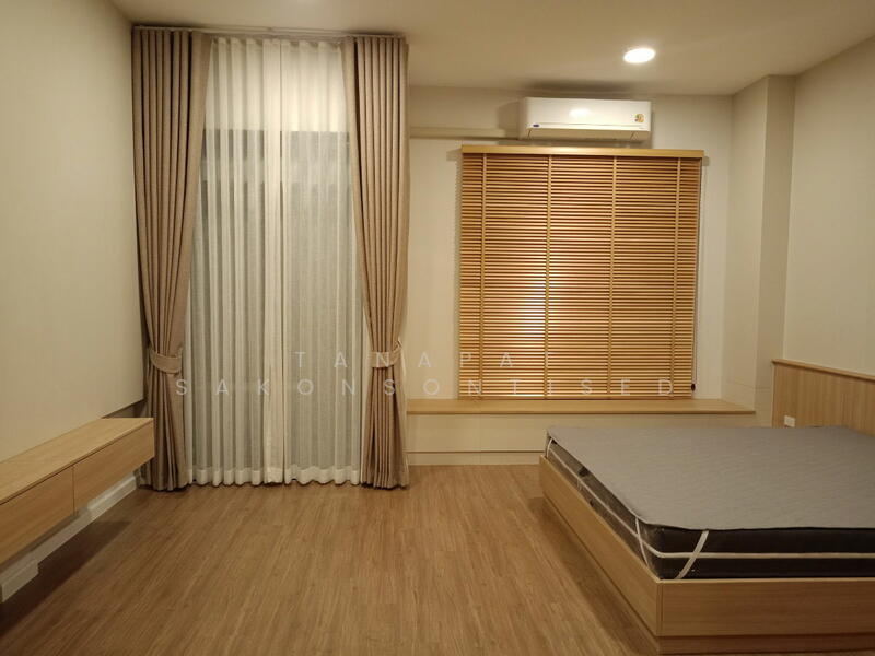 ให้เช่า - Q Prime Sukhumvit 77 : คิว ไพร์ม สุขุมวิท 77, กรุงเทพ