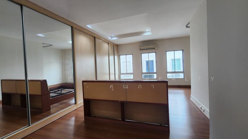 ขาย - บ้านกลางเมือง มอนติ-คาร์โล รัชวิภา (Baan Klang Muang Monte-Carlo), กรุงเทพ