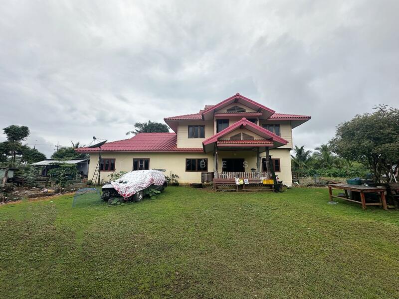 ขาย - บ้านเดี่ยวพร้อมที่ดินโป่งน้ำร้อน จันทบุรี, จันทบุรี