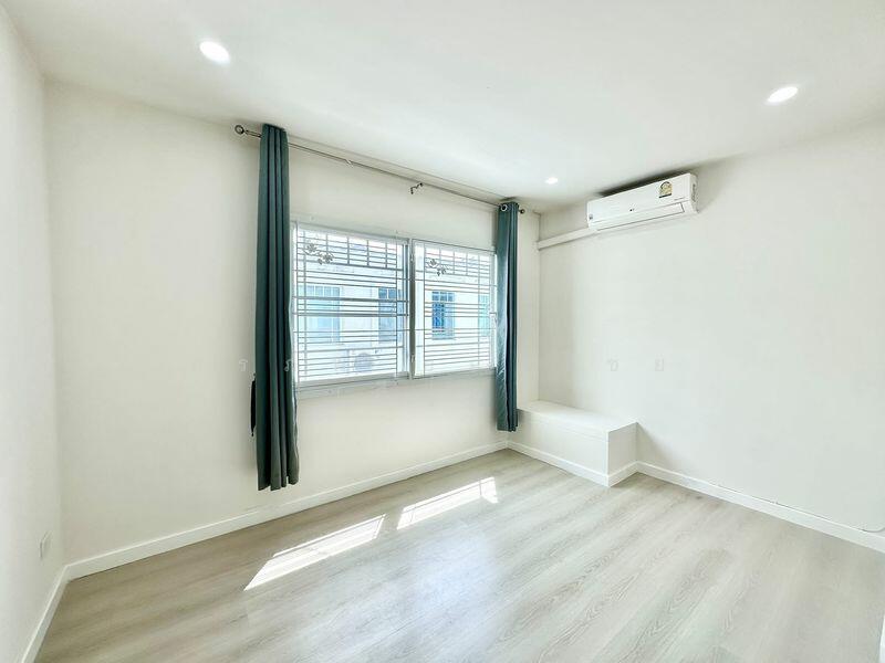 ขาย - Villaggio Bangna : วิลเลจจิโอ บางนา, สมุทรปราการ