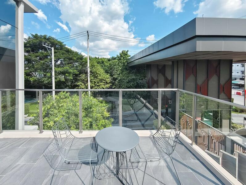 ขาย - V Compound Bangna-Srinakarin : วี คอมพาวด์ บางวี คอมพาวด์ บางนา-ศรีนครินทร์, สมุทรปราการ