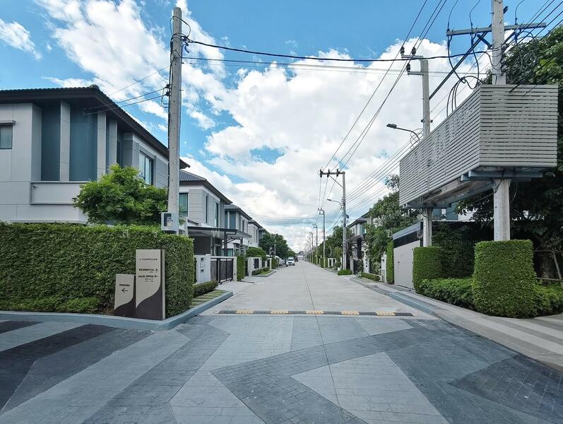 ขาย - V Compound Bangna-Srinakarin : วี คอมพาวด์ บางวี คอมพาวด์ บางนา-ศรีนครินทร์, สมุทรปราการ