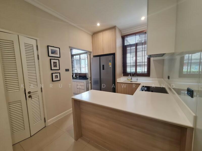 For Rent - Narasiri Pattanakarn-Srinakarin, Bangkok