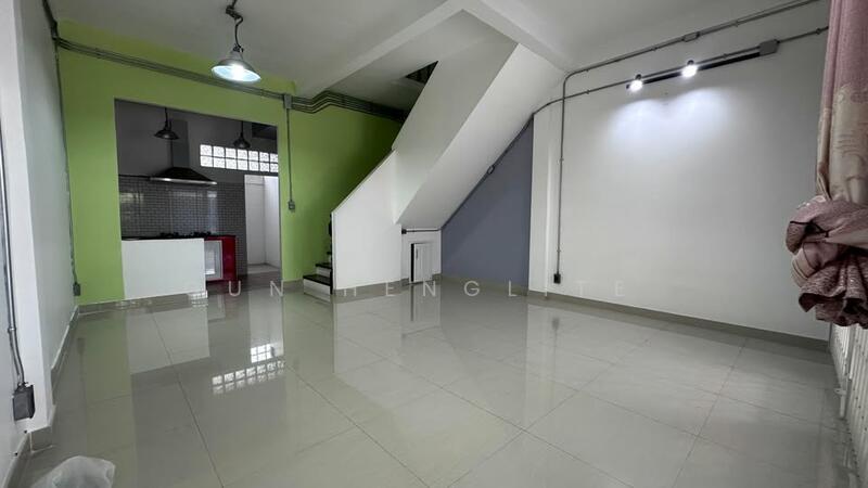 For Sale - 2-Bedroom Townhouse, Bangkok