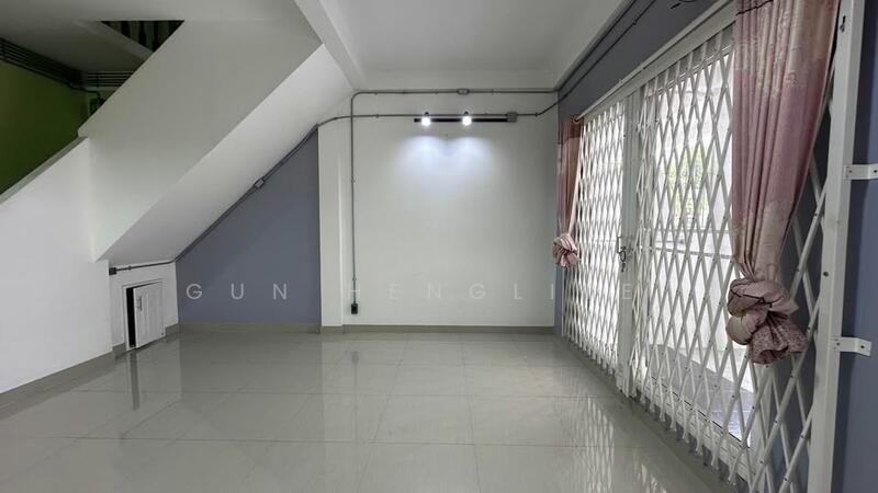 For Sale - 2-Bedroom Townhouse, Bangkok