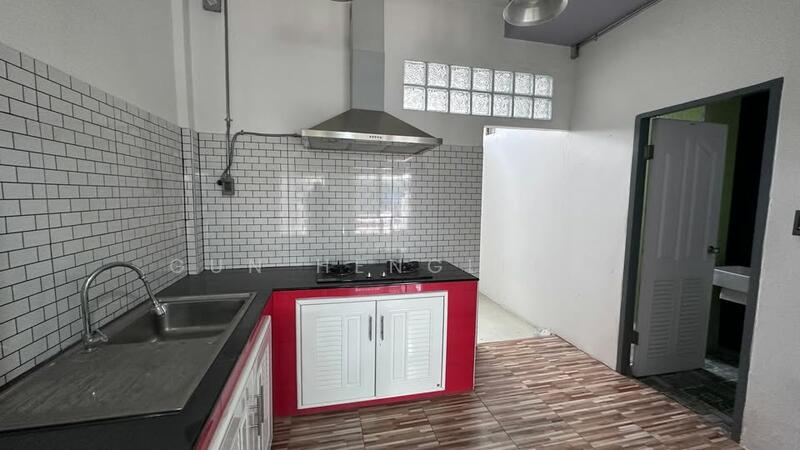 For Sale - 2-Bedroom Townhouse, Bangkok