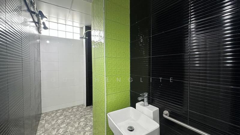 For Sale - 2-Bedroom Townhouse, Bangkok