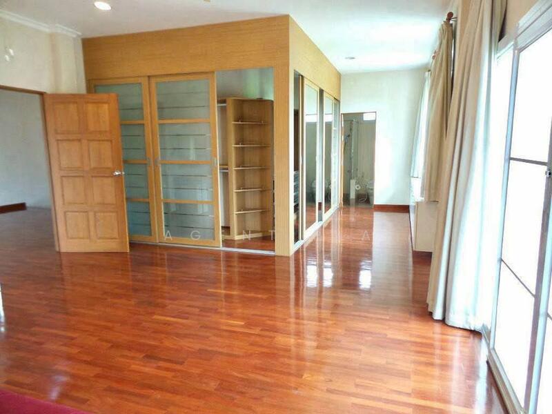 ให้เช่า - Single house for rent on Sukhumvit 105 (SPSAD3557), กรุงเทพ