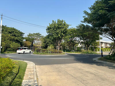 ขาย - Burasiri Krungthep Kreetha : บุราสิริ กรุงเทพ กรีฑา, กรุงเทพ