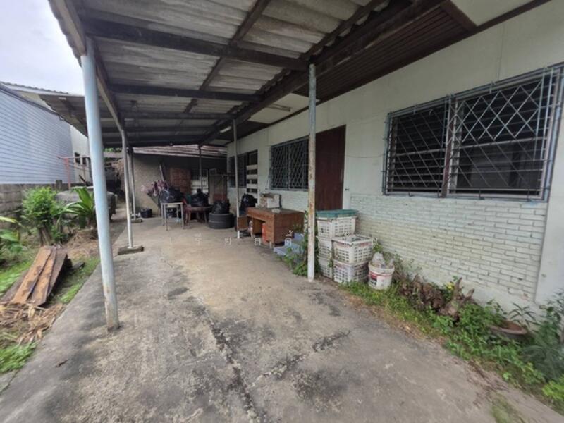 ขาย - ขาย ที่ดินเปล่า ซอยสายไหม 6 แยก 6 กทม. เข้าซอยเพียง 550 เมตรเท่านั้น, กรุงเทพ