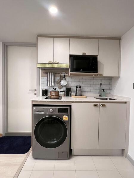 Knightsbridge Prime Sathorn, Bangkok, 599 Naradhiwas Rajanagarindra Road, Thung Maha Mek, Sathon, Bangkok, 1 Bedroom, 45 sqm, Condo For Rent, by Savita Pothong, 60238495 - DDproperty.com