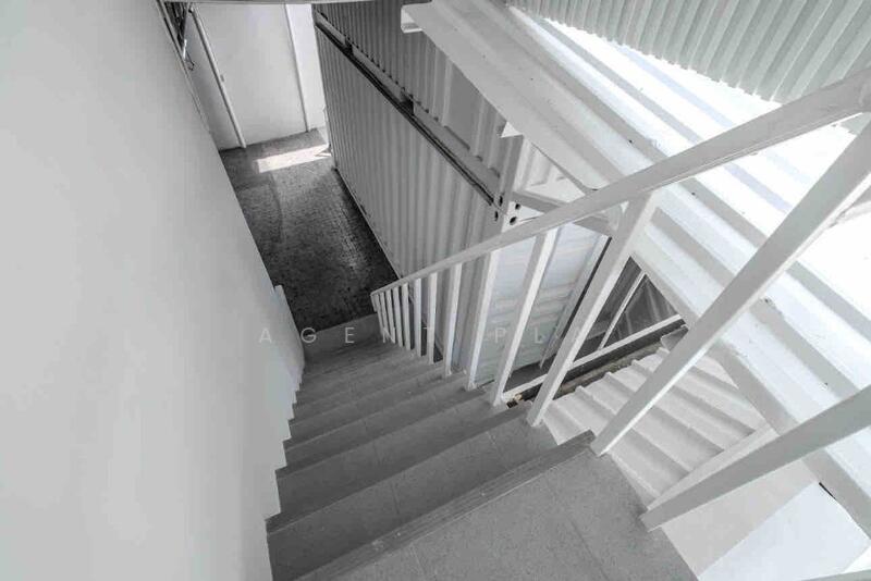 ให้เช่า - Office building for rent, located at Sanphawut Road (SPSAM1998), กรุงเทพ