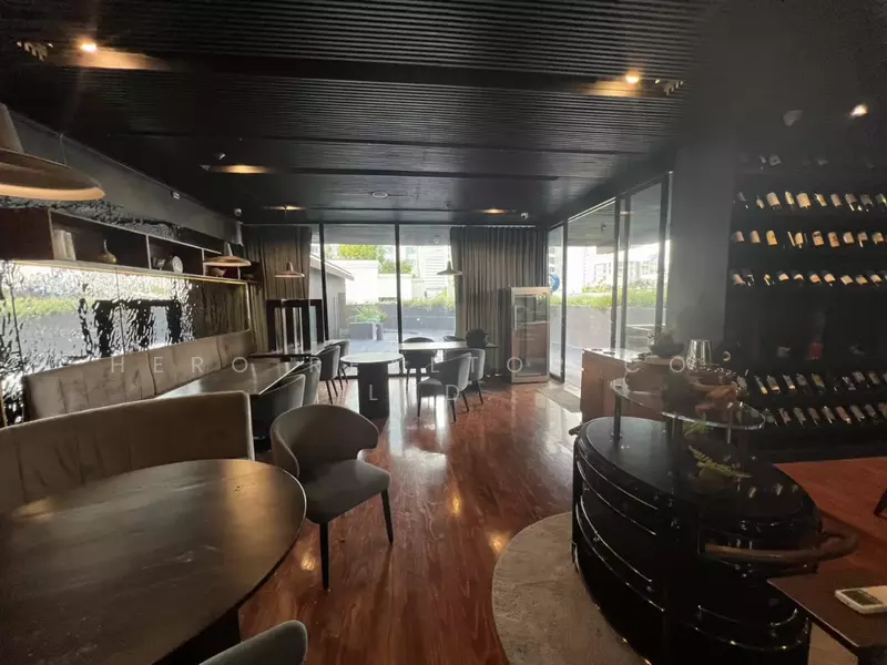 For Rent - For Rent Bangkok Retail Space Sukhumvit Rama 4 Khlong Toei BTS Phrom Phong BRE26096, Bangkok