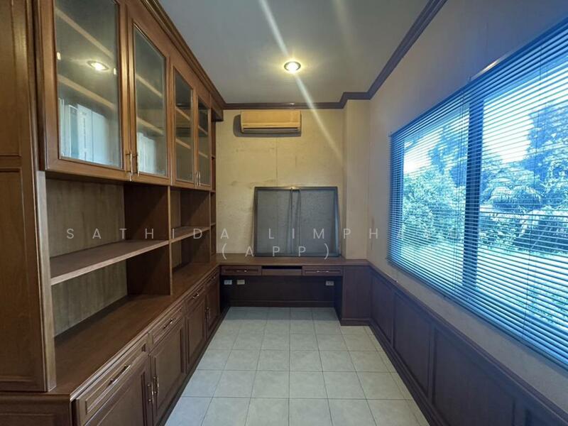 For Rent - Villa In Pornprapanimit, Chon Buri (Pattaya)