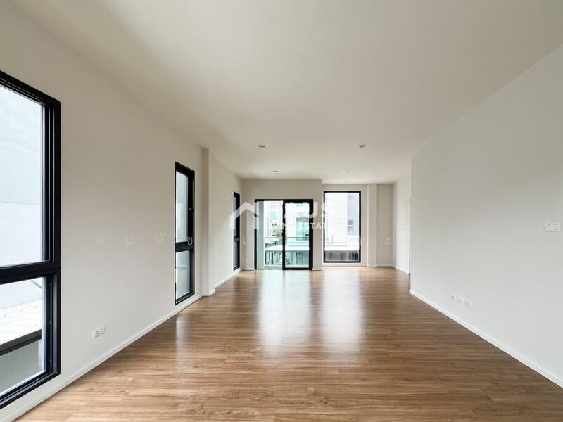 For Sale - Baan Klang Muang The Edition Sathorn-Suksawat, Bangkok