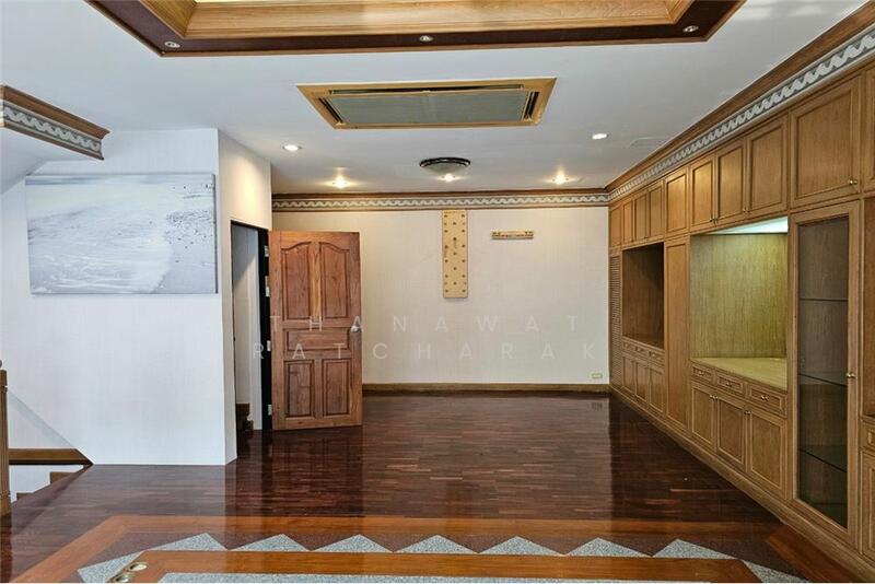 For Rent - Park Pavillion, Bangkok